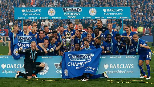 Vārdijam divi vārti, čempione Lestera neatslābst un pārspēj ''Everton''