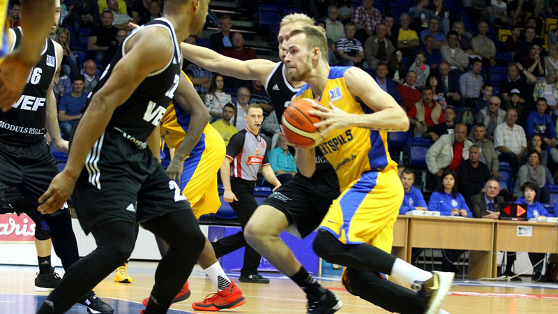 Sportacentrs.com TV tiešraidē - izšķirošā kauja par finālu