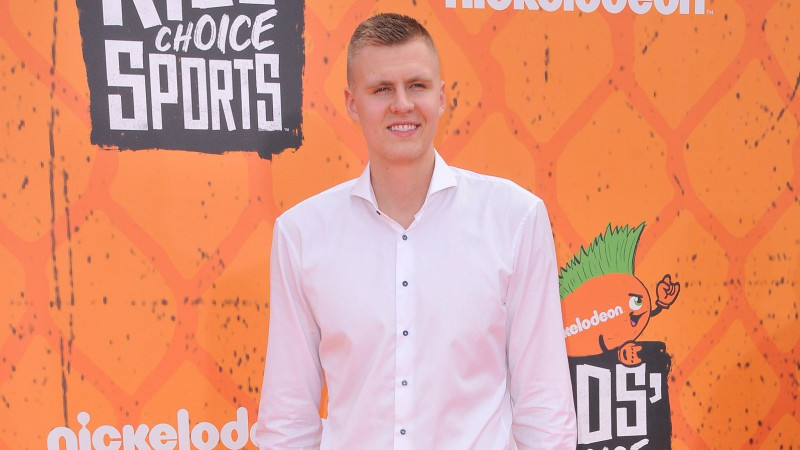 Bertānam NBA 1,5 miljoni divās sezonās, Porziņģim 4,5 sezonā