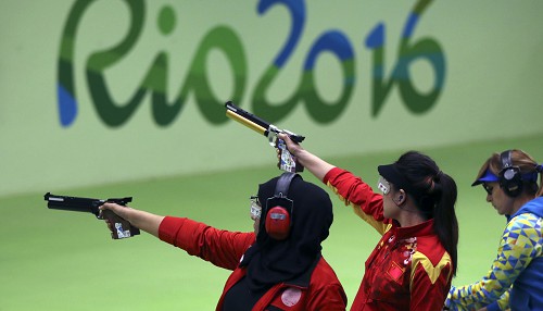 Čana šaušanā izcīna Rio pirmo olimpisko zeltu Ķīnai