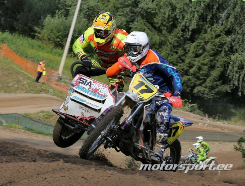 Daiders/Stupelis uzvar Siguldas motokrosā