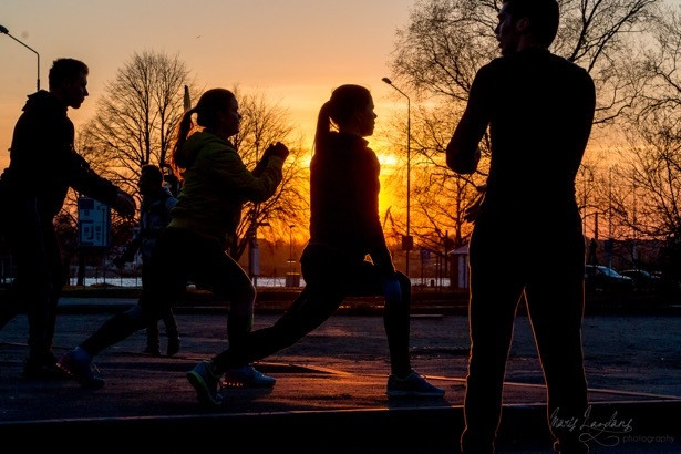Sporto Rīga: ar skriešanas piedzīvojumu tiks svinēts vasaras āra treniņu sezonas noslēgums