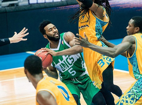 "UNICS" droši pārspēj "Parma" un VTB līgā turpina bez zaudējumiem