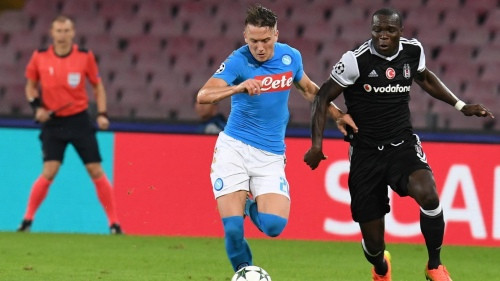 B grupa: trīs sitieni rāmī un trīs vārti - "Besiktas" izrauj uzvaru Neapolē