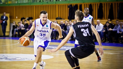 Peinera PAOK pārspēj Freimaņa "Usak", "Neptūnas" sagrauj "Varese"