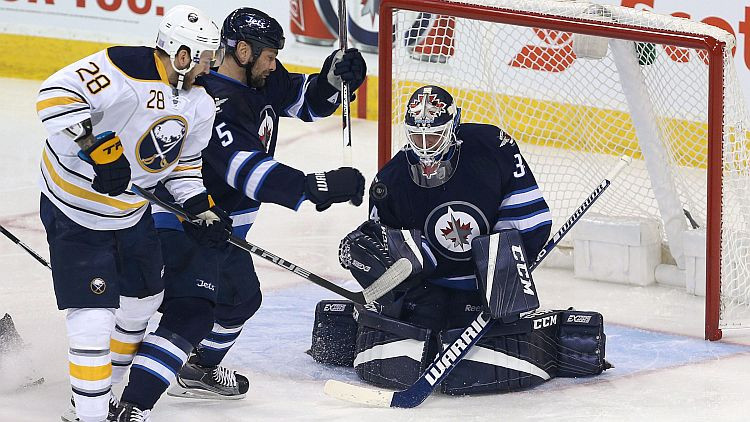 Girgensons piespēlē un palīdz ''Sabres'' izcīnīt otro uzvaru divās dienās