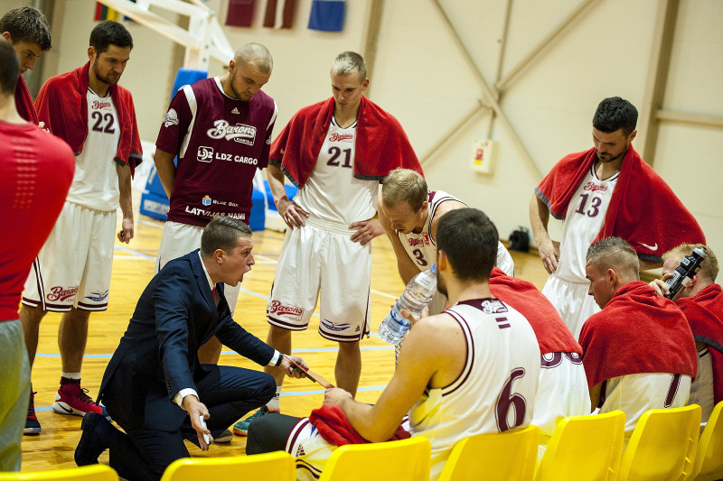 ''Barons kvartāls'' pret lietuviešiem, tiešraide Sportacentrs.com TV