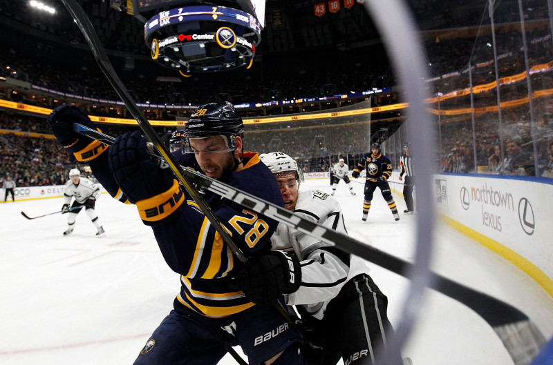 ''Sabres'' iemet sešus vārtus, Girgensonam četri spēka paņēmieni
