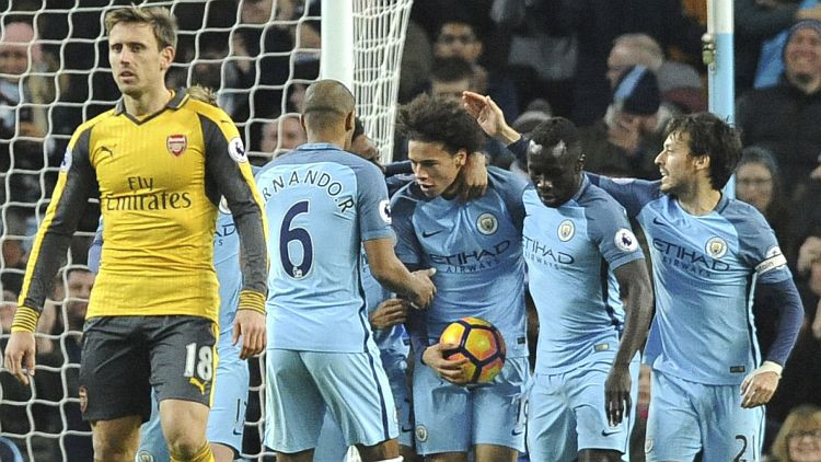 Mančestras ''City'' atspēlējas un izcīna kaujiniecisku uzvaru pār ''Arsenal''