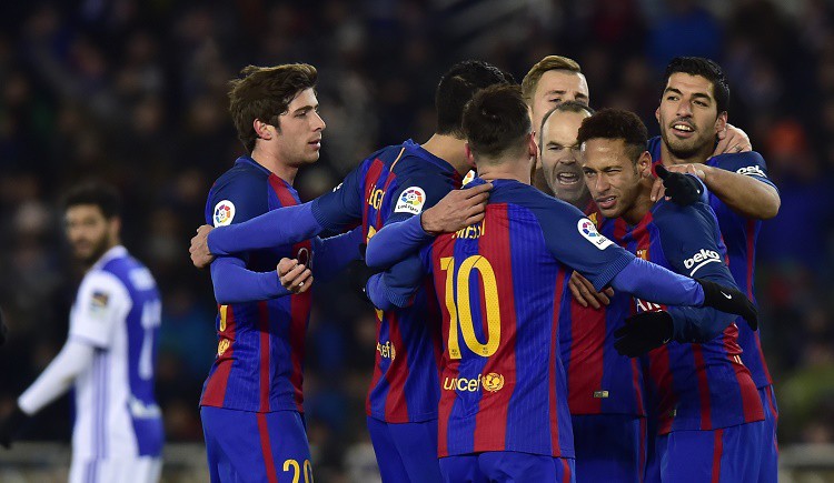 "Barcelona" lauž Sansebastjanas lāstu, arī "Atletico" tuvu kausa pusfinālam