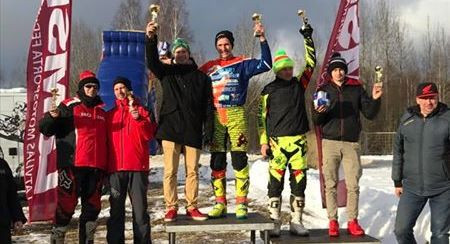 Latvijas čempionāts skijoringā startējis Stāmerienā