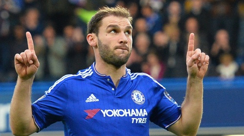 Ilggadējais "Chelsea" aizsargs Ivanovičs atgriežas Krievijā, Patu pārceļas uz Ķīnu
