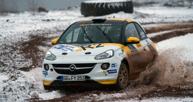 "Opel" sastāvā iekļauj sievieti, plānots starts arī Latvijā