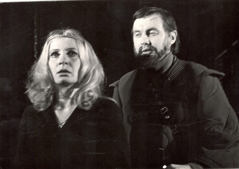 „No Marijas Stjuartes līdz ….” Liepājas teātrim TIKAI 110