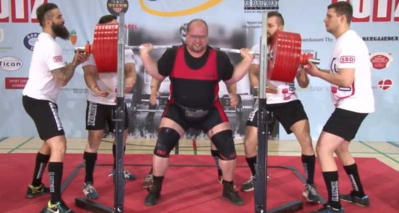 Krūze - trīskārtējs Eiropas čempions pauerliftingā