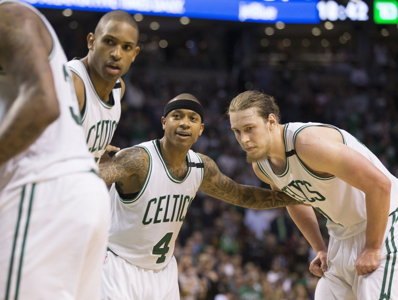 "Wizards" un "Celtics" nonāk soli no otrās kārtas