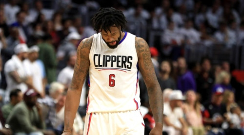 "Clippers" septītajā spēlē zaudē savā laukumā un atkal izstājas pirmajā kārtā