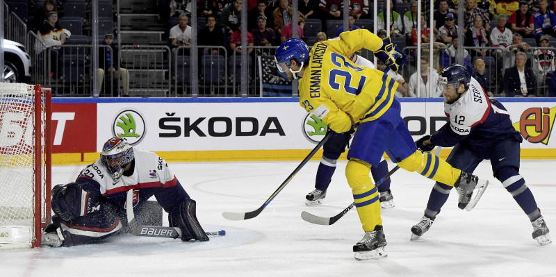 Zviedrija uzvar slovākus un pakāpjas uz otro vietu grupā