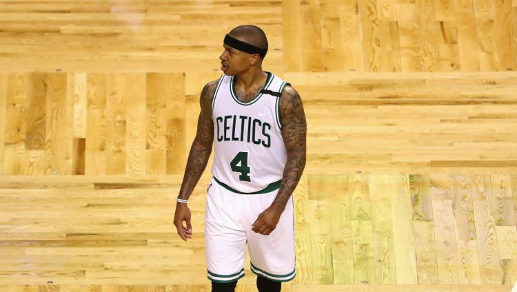 Bostonas līderim Tomasam traumas dēļ "play-off" beidzies