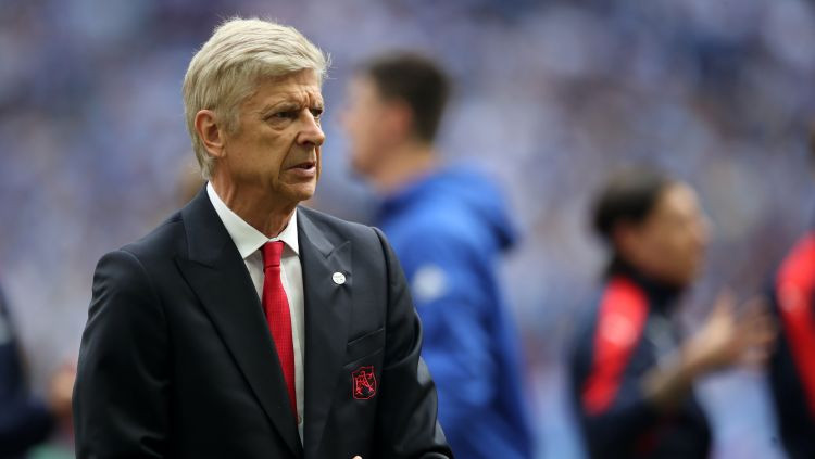 Leģendārais "Arsenal" treneris Vengers varētu atgriezties bijušajā klubā