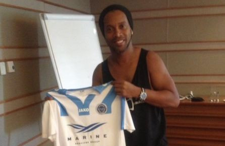 Vai slavenais brazīliešu futbolists Ronaldinju spēlēs "Riga FC"?