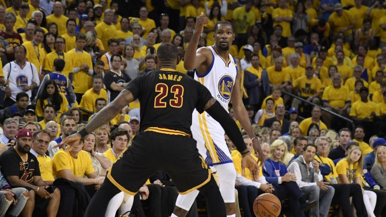 Fināls pārceļas uz Klīvlendu: "Cavs" mēģinās izvairīties no bezcerīgā 0-3