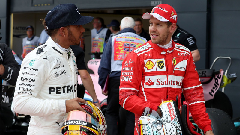 Hamiltons pārliecinoši triumfē Lielbritānijas posma kvalifikācijā