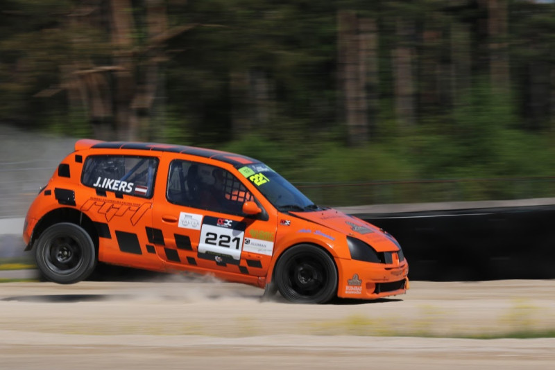 Pēc gandrīz 20 gadiem Jelgavā atgriežas rallijkrosa sacensības