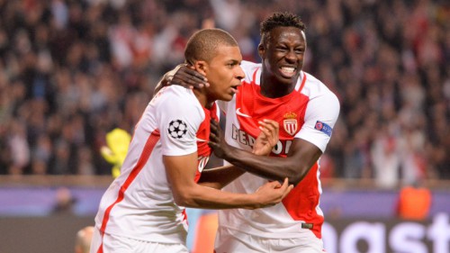 "Monaco" kaulējas ar Mančestras "City" un nosoda neatļautu pārrunu veikšanu ar Mbapē