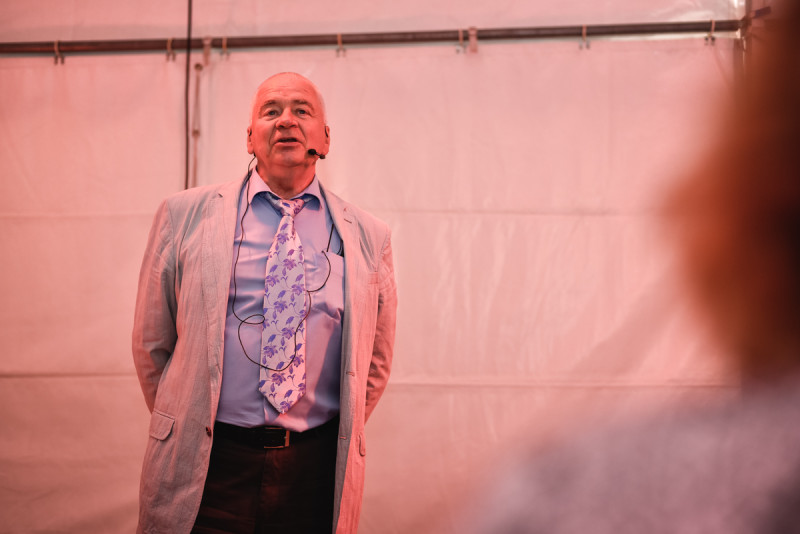 Profesors Jānis Zaļkalns: kā pārvarēt vecuma nīgrumu