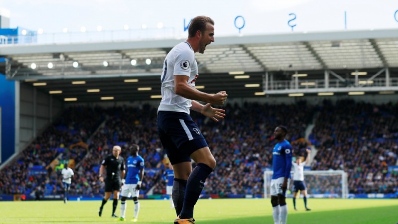 Keins ar fantastisku sitienu gūst 100. vārtus; ''Chelsea'' un ''Arsenal'' uzvar