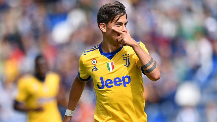 "Napoli" pirmo apli noslēdz līderes godā, "Inter" atkal klūp