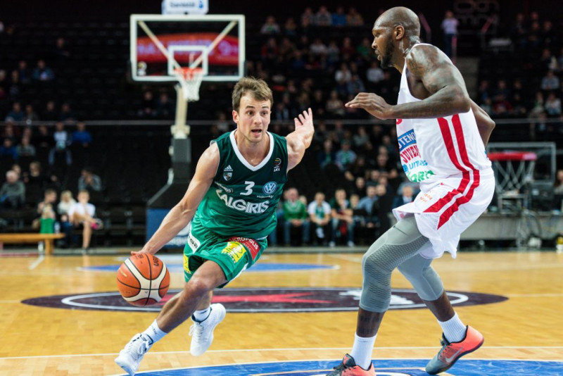 "Žalgiris" noturas pret "Crvena Zvezda", "Khimki" Eirolīgā atgriežas ar uzvaru pār "Valencia"