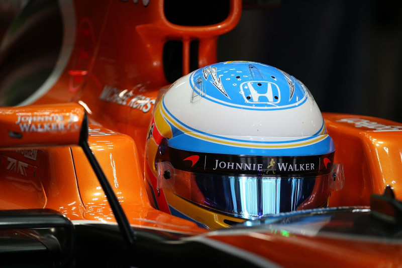 Alonso: "Jaunais līgums ar "McLaren" ir ilgtermiņa"