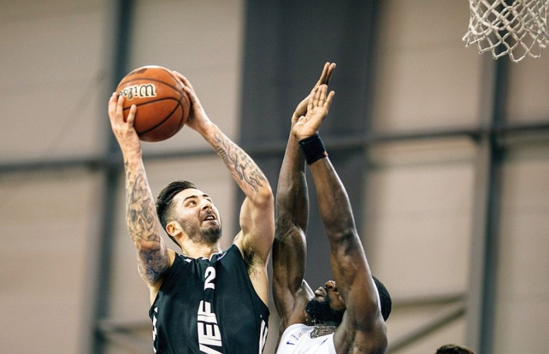 VEF met kā "Rockets", taču izskaņā cieš sakāvi Tallinā