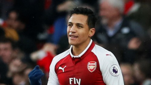 "Arsenal" lielisks pirmais puslaiks un uzvara derbijā pār "Tottenham"