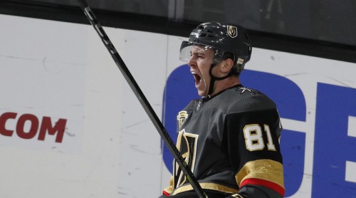 Debitantes "Golden Knights" līderis Maršeso kļūst par nedēļas labāko spēlētāju NHL