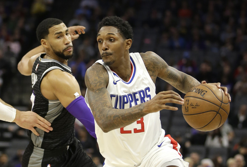 Viljamss piekrīt trīs gadu līgumam ar "Clippers" par 24 miljoniem