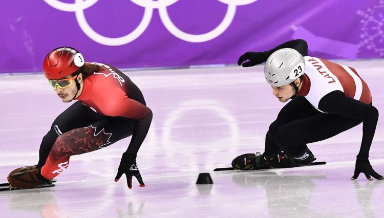 Roberts Zvejnieks pārliecinoši iekļūst 500m distances ceturtdaļfinālā