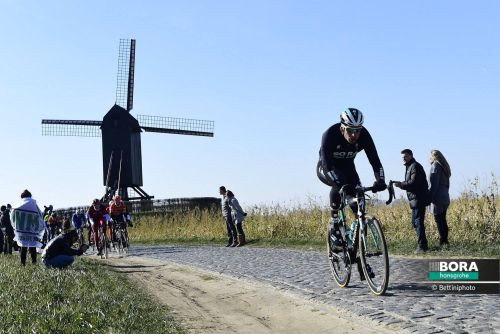 Saramotins lielisks "Omloop Het Nieuwsblad" velobrauciena atrāvienā