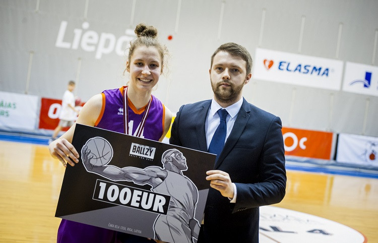 Luīze Šepte: "Uzmet lūpu, pēc tam sasit pieci – esam draudzīga komanda!"
