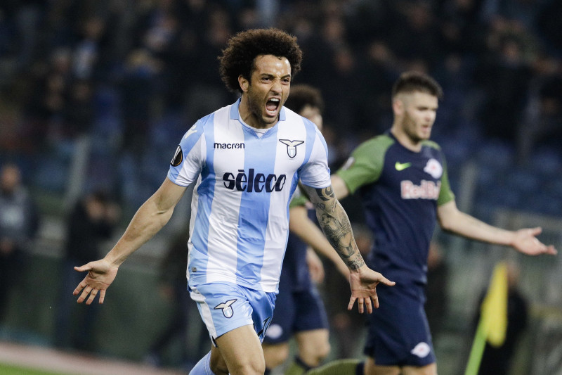 Eiropas līgas 1/4 finālā "Arsenal" un "Lazio" viesu vārtos raida pa četrām bumbām