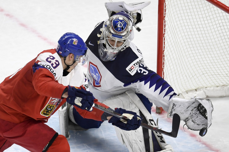 Čehija gūst sešus vārtus un gūst ceturto uzvaru pēc kārtas