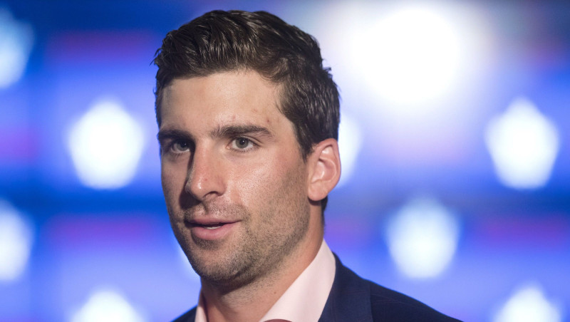 "Maple Leafs" ģenerālmenedžeris negrasās pēc Tavaresa pievienošanās aizmainīt zvaigznes