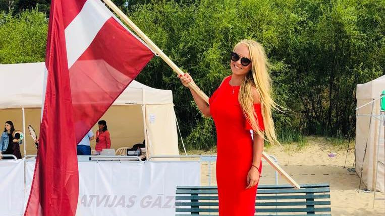 Latvijai 11. vieta pasaules komandu čempionātā pludmales tenisā