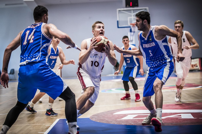 U20 izlase pret baltkrieviem par pirmo vietu grupā