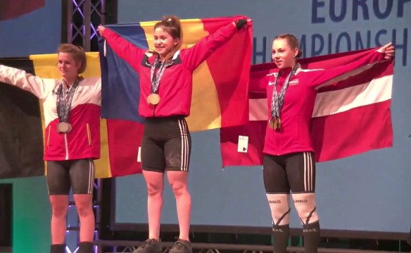 Svarcēlāja Ivanova izcīna U17 Eiropas čempionāta sudrabu