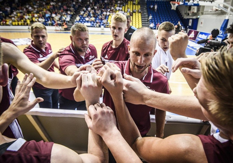 Visockis-Rubenis: "Iekritām, kur negaidījām - ar lēmumu pieņemšanu aizsardzībā"