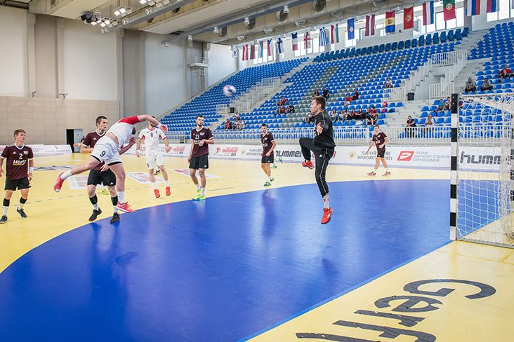 Cīņa par vietu B divīzijas finālā: Latvijas U-20 handbolisti sacentīsies pret Austriju
