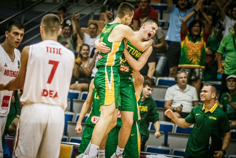 U18 otrā diena: Lietuva fantastiski izglābjas, Serbija iemet 102 punktus